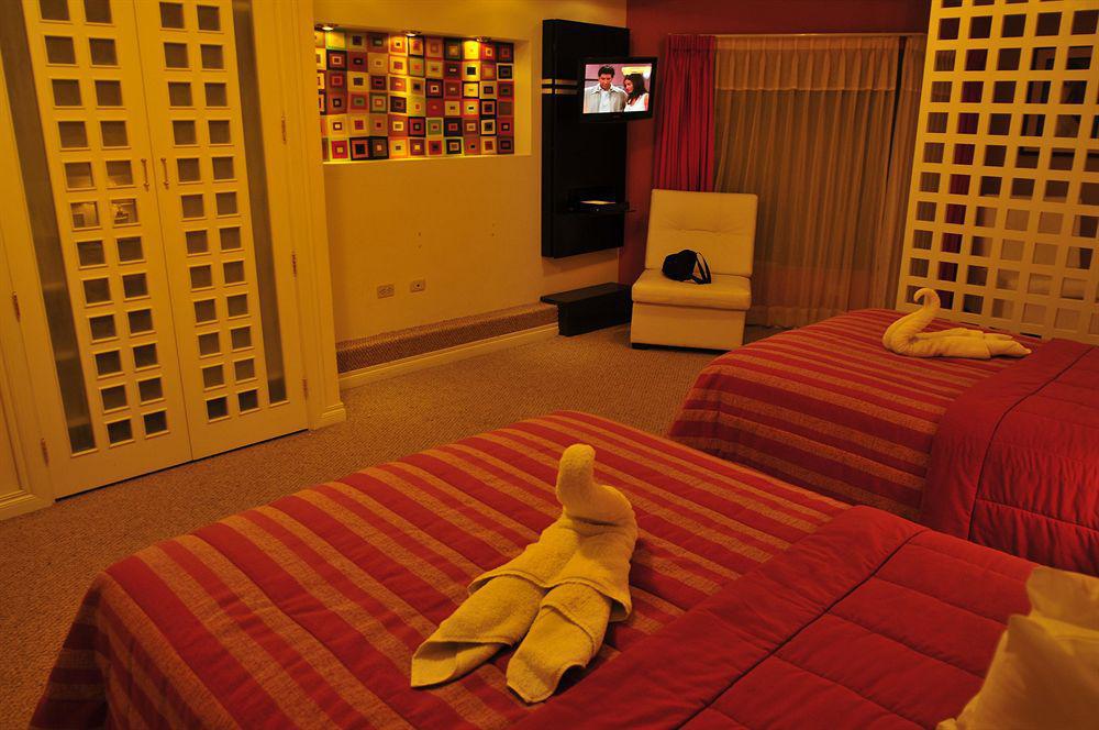 Hotel Qalasaya プーノ エクステリア 写真